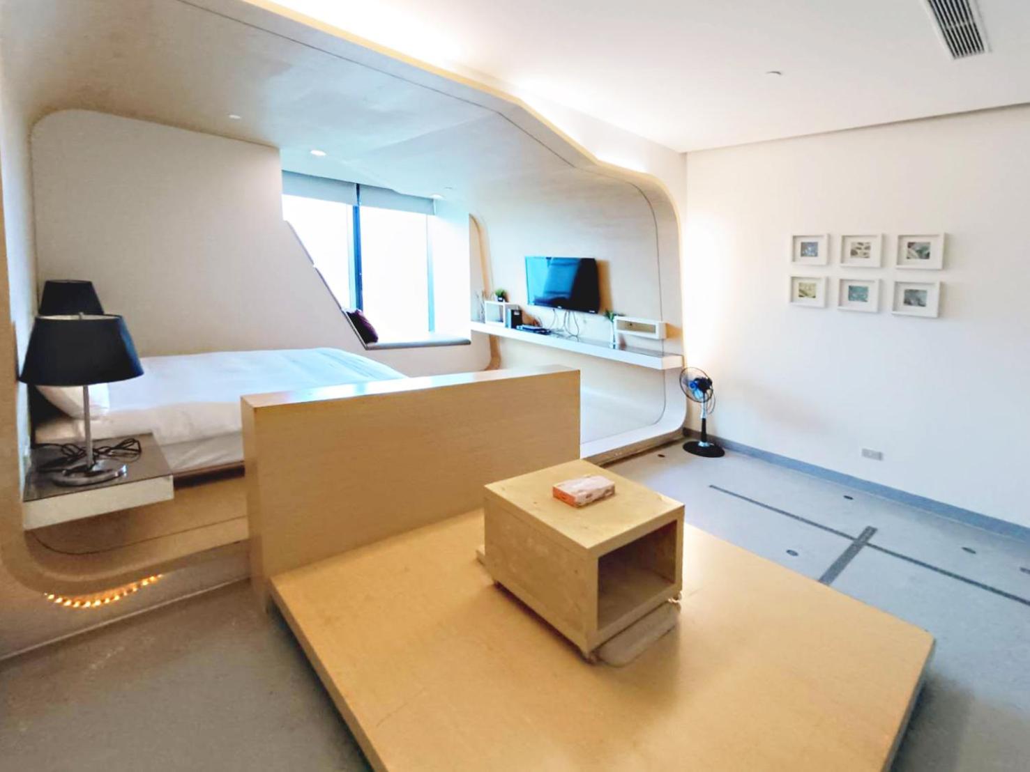 三条文旅 Apartment Kaohsiung Exterior photo