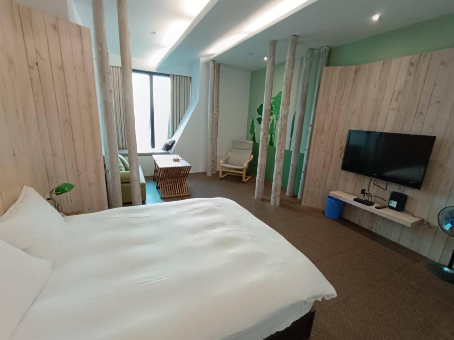 三条文旅 Apartment Kaohsiung Exterior photo